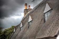 Thatched roof on Church Lane, courtesy Tim Daniels www.lapseoftheshutter.com